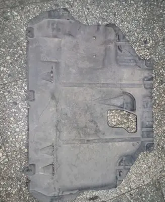 Ford Focus C-MAX Engine splash shield/under tray