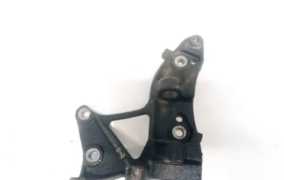 Ford Focus Engine mounting bracket 9653249480