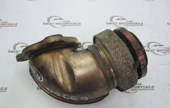 Mercedes-Benz E W212 Exhaust manifold 