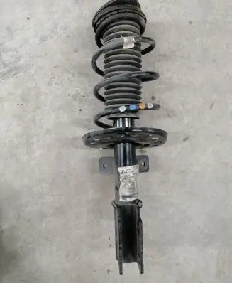 Peugeot 308 Front shock absorber/damper 9844509280