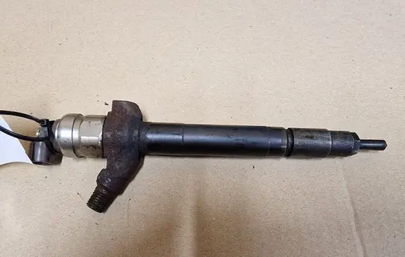 Ford Transit Fuel injector 6C1Q9K546AC