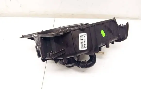 Nissan Almera Tino Heater fan/blower 