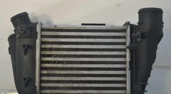 Audi A4 S4 B7 8E 8H Intercooler radiator 8E0145806C