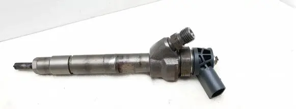 BMW X5 F15 Fuel injector 0445110616