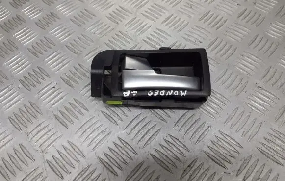 Ford Mondeo Mk III Front door interior handle 1S71-F22601-AF
