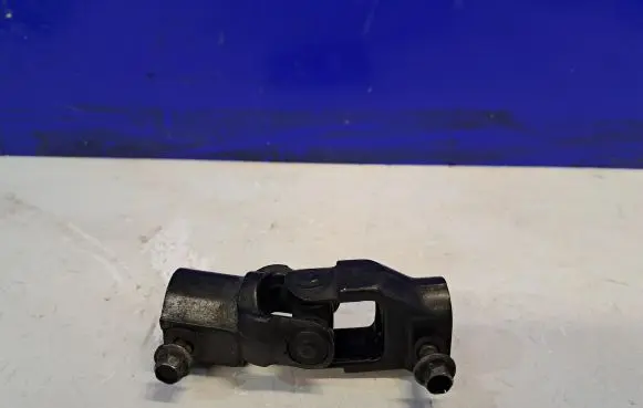 Steering column universal joint