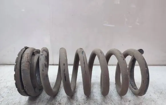 Ford Mondeo MK V Rear coil spring