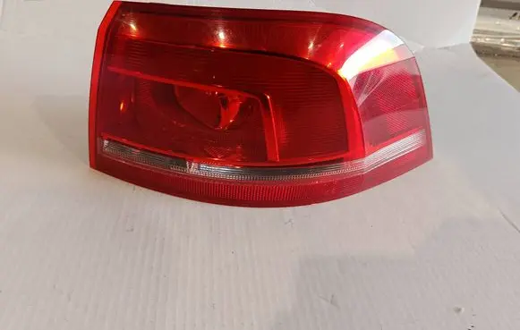 Volkswagen PASSAT B7 Rear/tail lights 3AF945096E