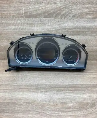 Mercedes-Benz C W204 Speedometer (instrument cluster) A2049004402 A2C53305419