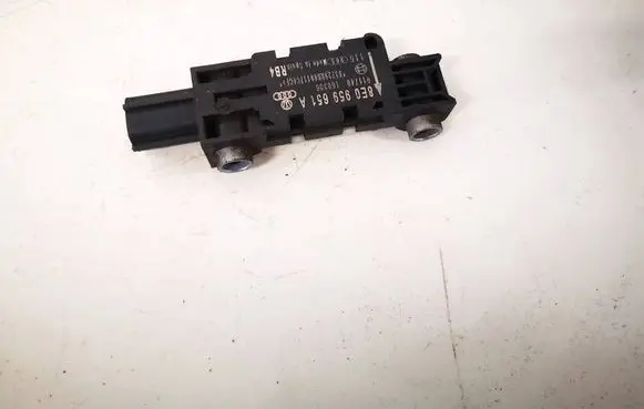 Audi A4 S4 B7 8E 8H Airbag deployment crash/impact sensor 8E0959651A