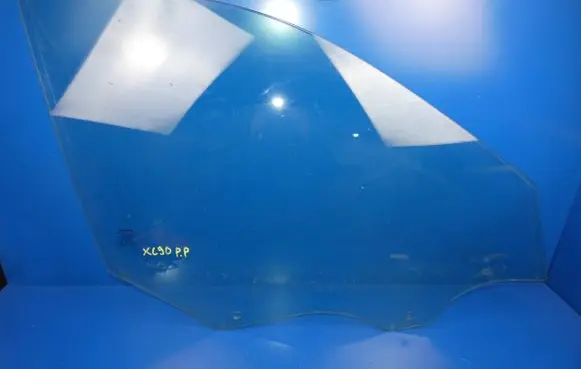 Volvo XC90 Front door window glass four-door DOT27M25100AS2 E000184 43R001026