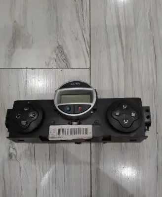 Renault Scenic II - Grand scenic II Climate control unit 8200265572