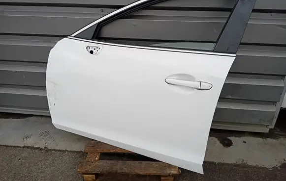 Mazda 6 Front door