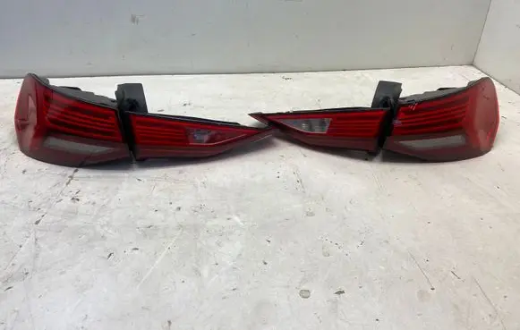 Audi A3 8Y Rear/tail lights set 8Y0945070 8Y0945069 8Y0945076