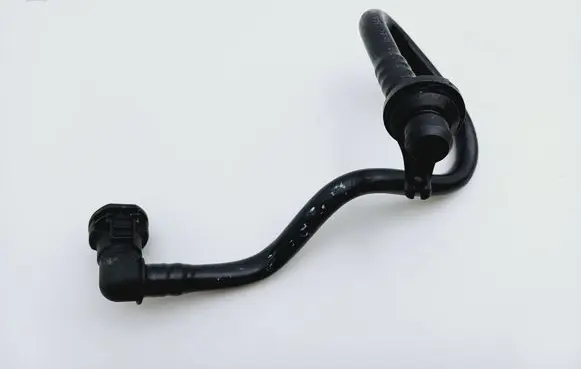 Volkswagen Golf V Vacuum line/pipe/hose 1K0612041 1K0611933C