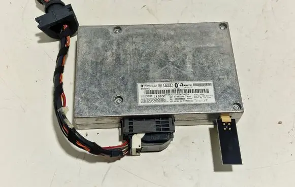 Audi A5 8T 8F Bluetooth control unit module 8T0862335C