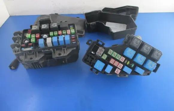 Hyundai ix 55 Fuse box set 91950-3J020