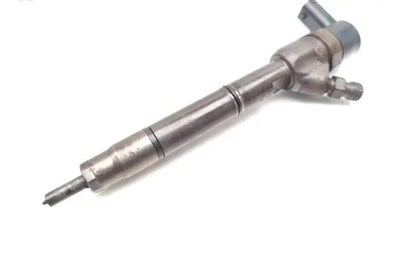 Hyundai i40 Fuel injector 338002A800 0445110411