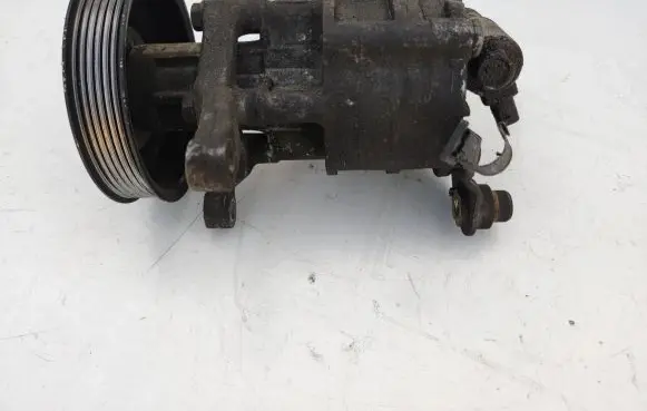 BMW X5 F15 Power steering pump 679866503 5001389