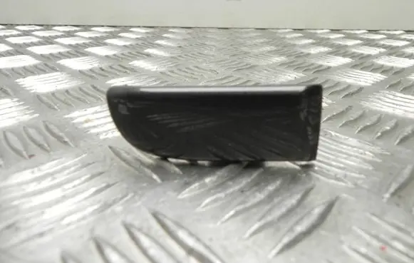 Mazda 6 Centre console side trim front GJ6A55442 T5882