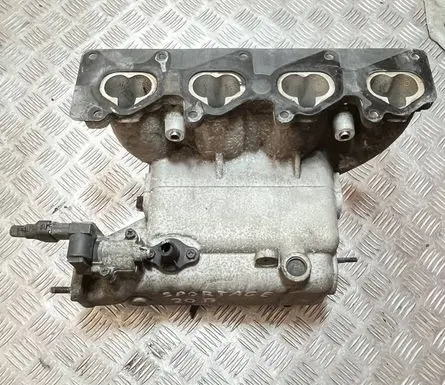KIA Sportage Intake manifold