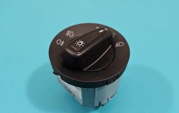 Skoda Fabia Mk3 (NJ) Light switch 5E0941431F IMPRK1436487