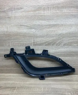Hyundai i30 Front fog light trim/grill 86564A6000