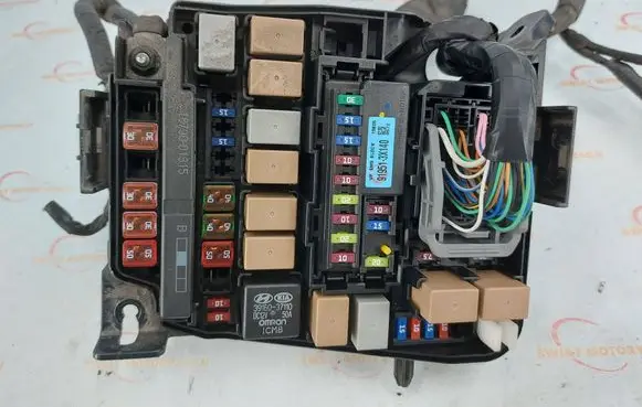 Hyundai i40 Fuse box set 919513X140
