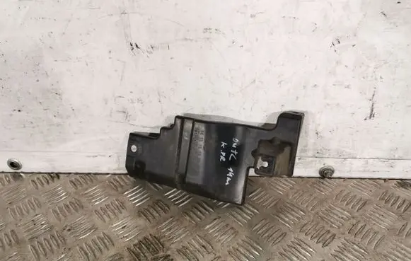 Mitsubishi Outlander Intercooler air guide/duct channel 4B45X 6400D922LH
