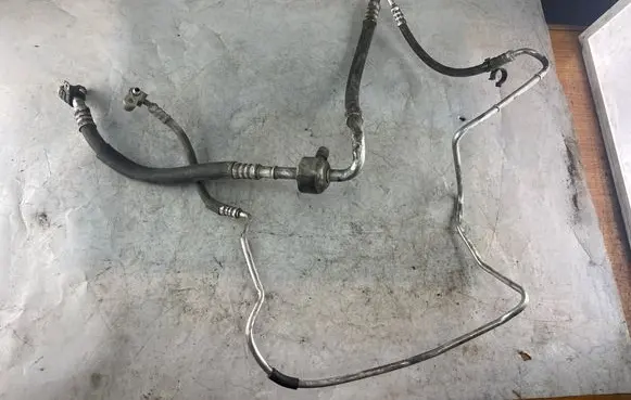 Opel Zafira A Air conditioning (A/C) pipe/hose
