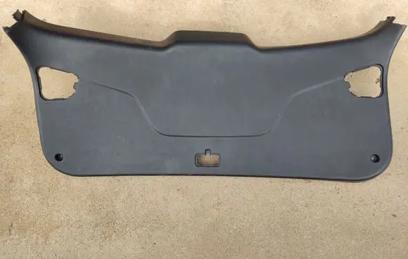 KIA Sportage Tailgate trim 817513U000