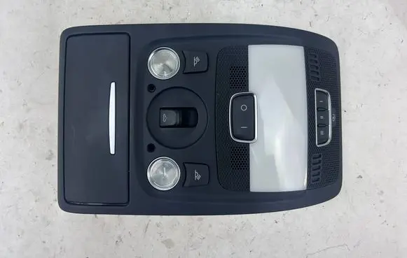 Audi RS5 Front seat light 8T0947135BM