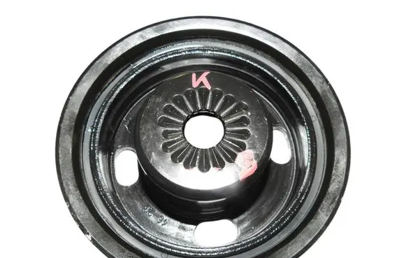 Skoda Karoq Crankshaft pulley 05E105243L
