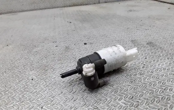 Renault Kangoo I Windscreen/windshield washer pump