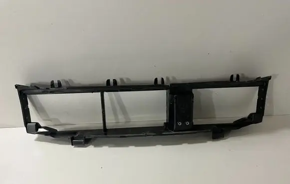 BMW 4 G22 G23 G24 G26 Intercooler air guide/duct channel 5A1E918