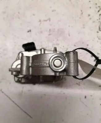 Mercedes-Benz E W213 Electric throttle body valve A6540900070 DK0045 122001010