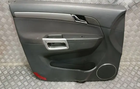 Opel Antara Front door card panel trim