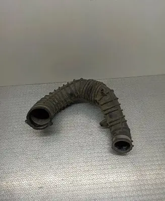 Opel Vivaro Intercooler hose/pipe