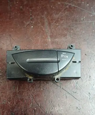 Mercedes-Benz E W211 Parking (PDC) sensor switch 2118216958 03751222 7647904