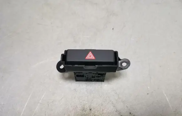 Honda HR-V Hazard light switch M55804