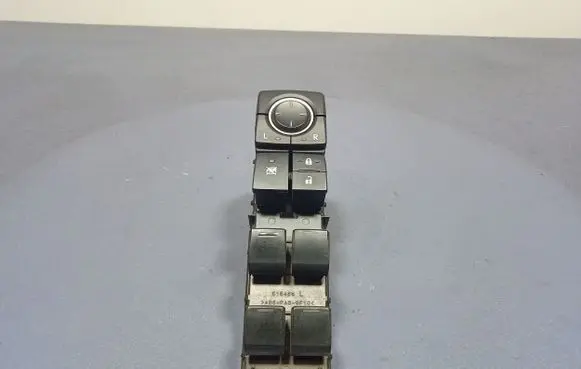 Lexus IS III XE30 Electric window control switch 84040-53240