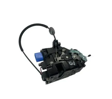Volkswagen Touran II Front door lock 3D2837016AB