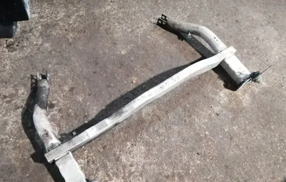 Peugeot 508 Front subframe 71284100