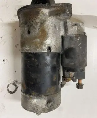 Opel Insignia A Starter motor 55353857 M001T30072