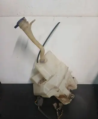 Volvo XC90 Windshield washer fluid reservoir/tank 8659490 1783 8648191