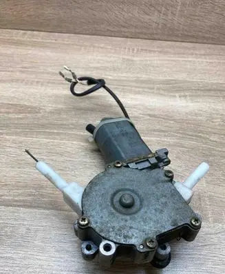 Volvo 440 Front door electric window regulator 467115 7743001231