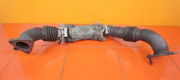 Land Rover Discovery 3 - LR3 Other engine bay part KOLEKTOROW 19XZ3