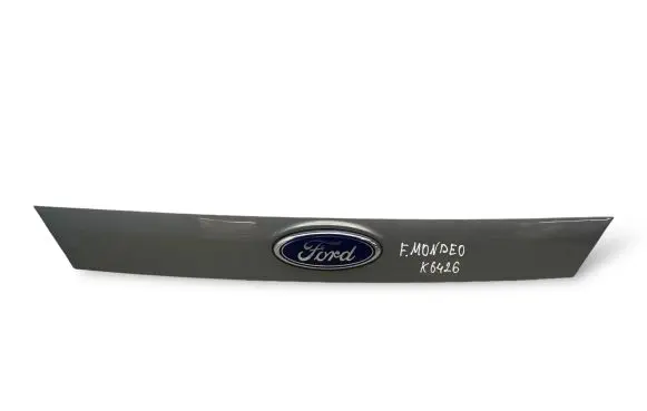 Ford Mondeo MK IV Number plate light