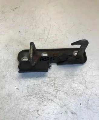 Volkswagen Golf V Engine bonnet/hood lock/latch loop/hook 1K0823480