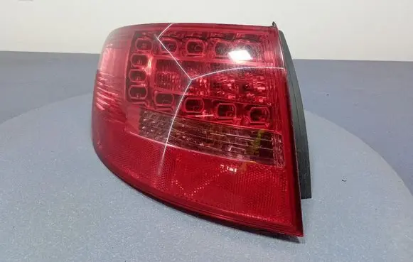 Audi A6 Allroad C5 Rear/tail lights 89037044